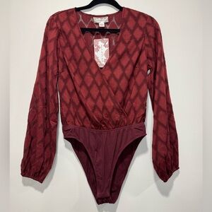 NWT Burgundy Patterned Long Sleeve bodysuit with pant set